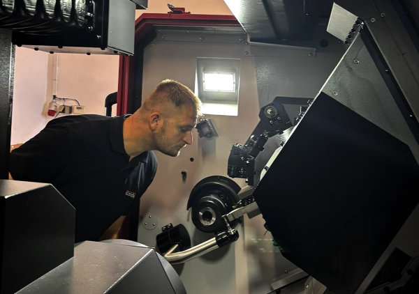 novinka - cnc machinery - 1